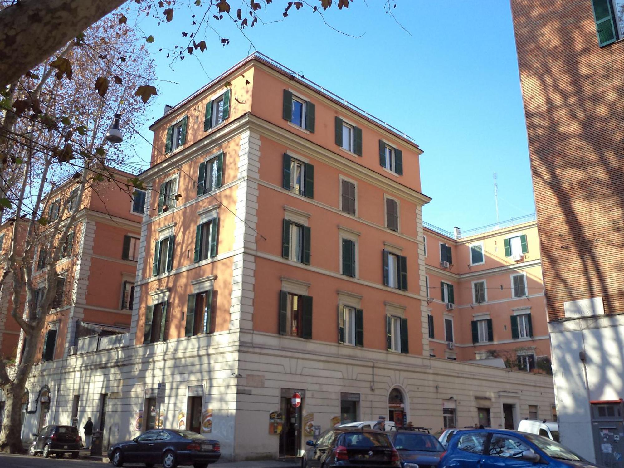 Little House Roma, Rome
